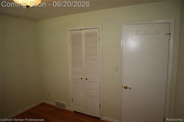 3456 Overton Street, Waterford Charter Township, MI 48328
