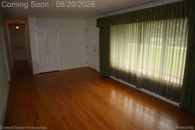 3456 Overton Street, Waterford Charter Township, MI 48328