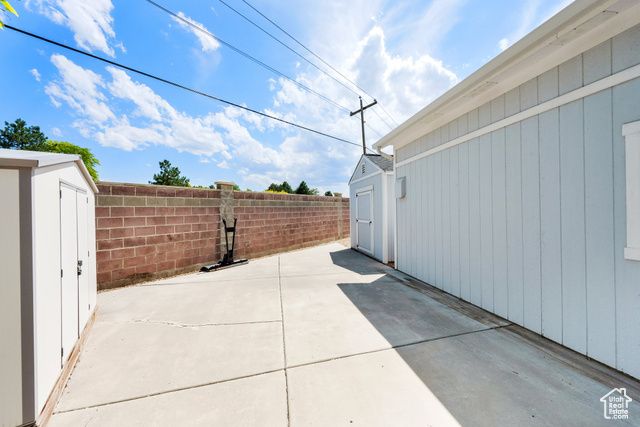 8322 S COPPER VISTA CIR, West Jordan, UT 84081