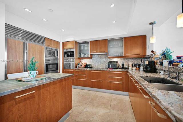 1331 Brickell Bay Drive 3607, Miami, FL 33131