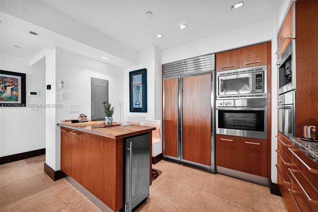 1331 Brickell Bay Drive 3607, Miami, FL 33131