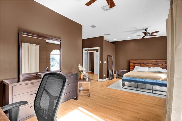 2536 EAGLES CROSSING DRIVE, Clearwater, FL 33762