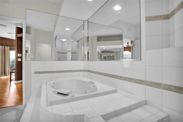 2536 EAGLES CROSSING DRIVE, Clearwater, FL 33762