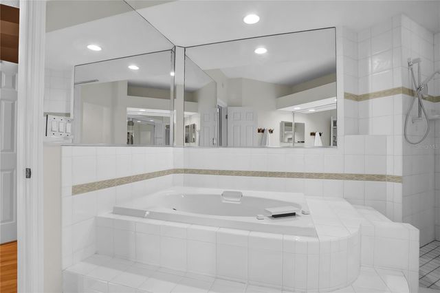 2536 EAGLES CROSSING DRIVE, Clearwater, FL 33762