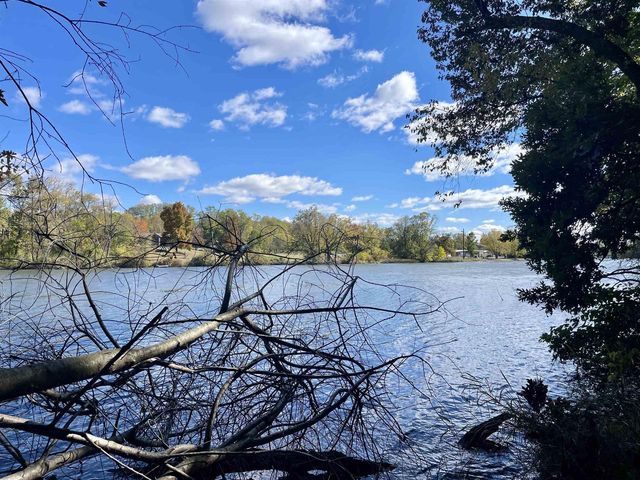 1.5 Ac Sugar River, Albany, WI 53502
