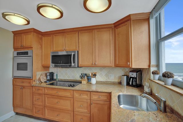 1010 S Ocean Boulevard 808, Pompano Beach, FL 33062