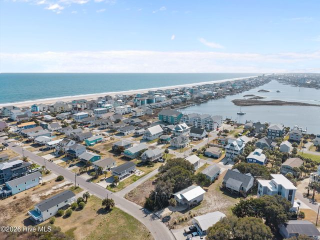 201 Virginia Avenue, Carolina Beach, NC 28428