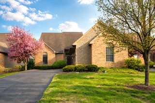 4644 E Sawgrass Drive E, Pittsfield Charter Twp, MI 48108