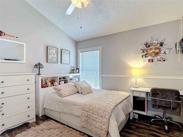 5637 PADDOCK TRAIL DRIVE, Tampa, FL 33624