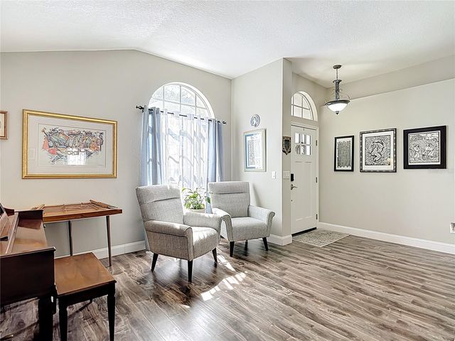 5637 PADDOCK TRAIL DRIVE, Tampa, FL 33624