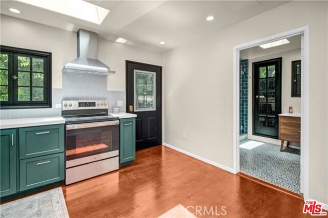 4038 Denny Avenue, Los Angeles, CA 91604