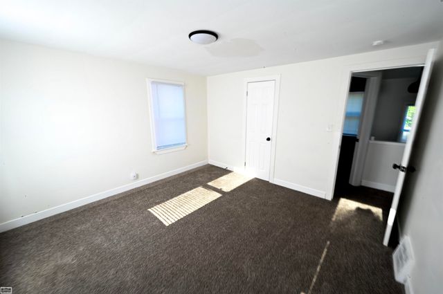 15829 Minock Street, Detroit, MI 48223