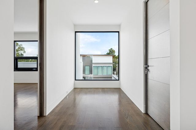 2610 Westgrove Lane, Houston, TX 77027