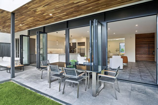 2610 Westgrove Lane, Houston, TX 77027