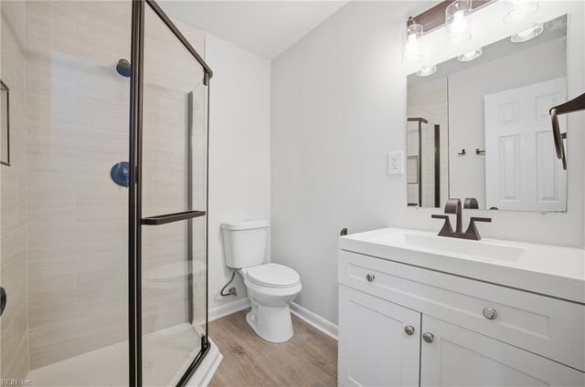 313 Pasture LN, Hampton, VA 23669