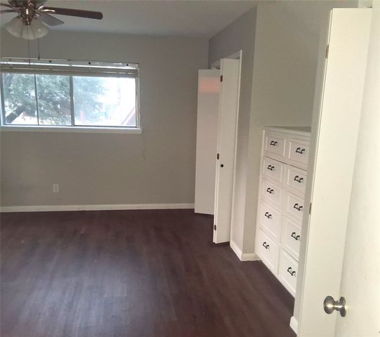 2 Woodcliff Drive, Texarkana, TX 75503