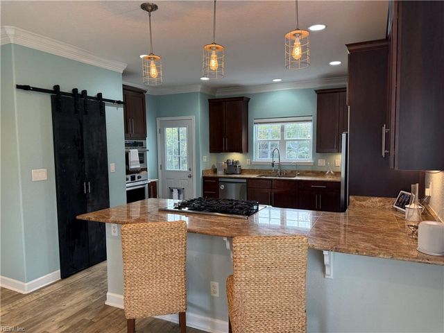 1904 Fairweather CT, Virginia Beach, VA 23456