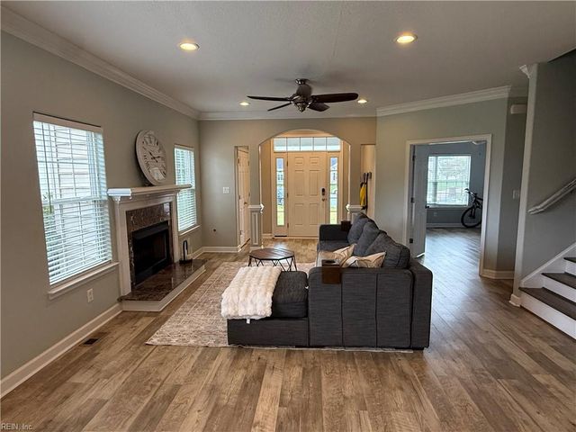 1904 Fairweather CT, Virginia Beach, VA 23456