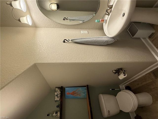 1904 Fairweather CT, Virginia Beach, VA 23456