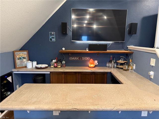 1904 Fairweather CT, Virginia Beach, VA 23456