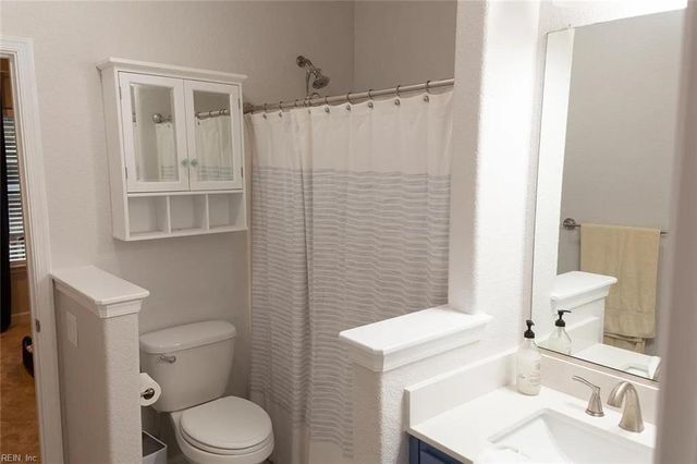 1904 Fairweather CT, Virginia Beach, VA 23456