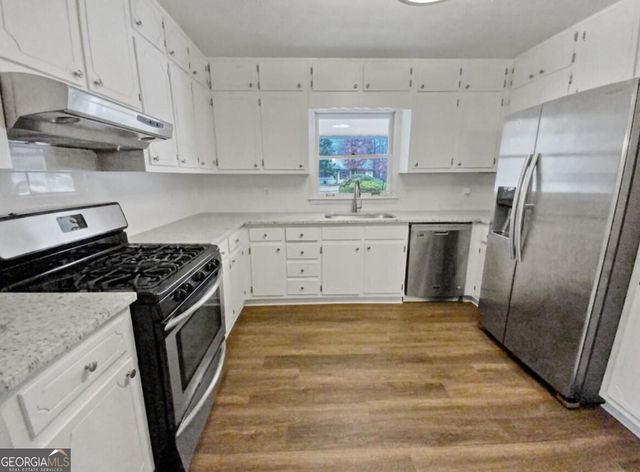 690 Kirkus Drive SE, Conyers, GA 30094