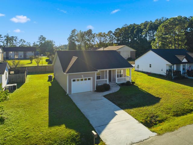 103 Sharon Lane, Saint George, SC 29477