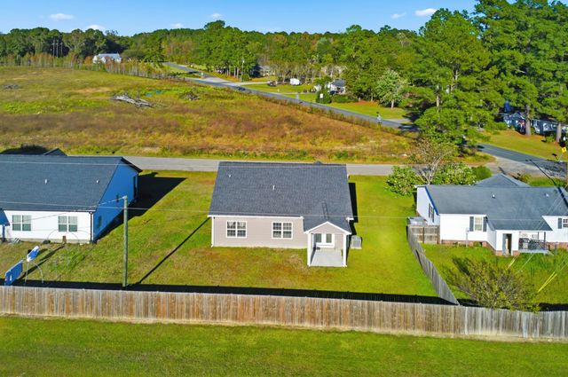 103 Sharon Lane, Saint George, SC 29477