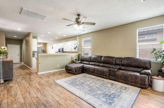 3713 Tierra Abierta Place NE, Rio Rancho, NM 87124