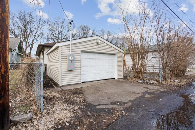 1618 Stanford Avenue, Saint Paul, MN 55105