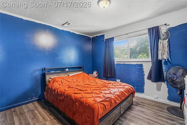 15166 Kerstyn Street, Taylor, MI 48180