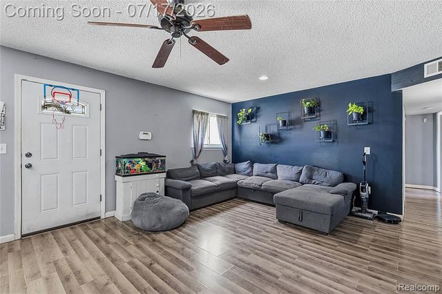 15166 Kerstyn Street, Taylor, MI 48180