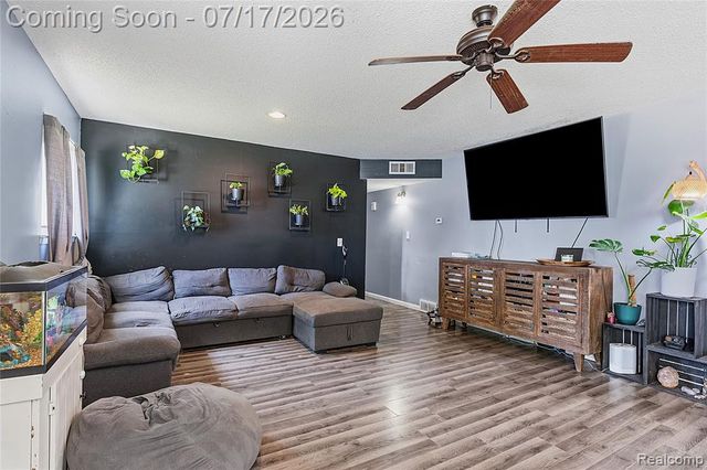 15166 Kerstyn Street, Taylor, MI 48180