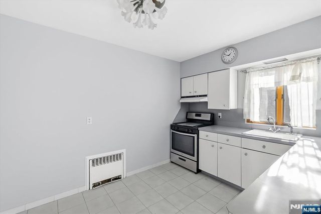 534 Kearney Avenue 1, Cliffside Park, NJ 07010