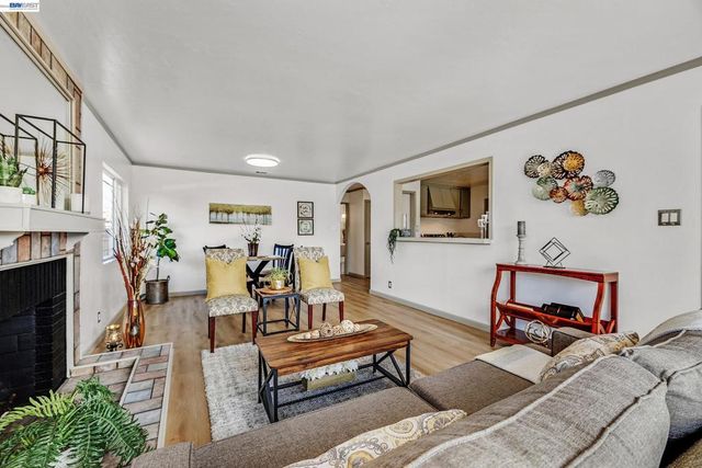 15344 Ruggles Street, San Leandro, CA 94579