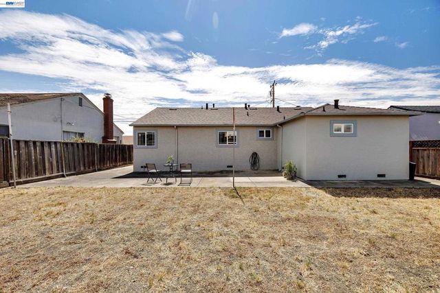15344 Ruggles Street, San Leandro, CA 94579