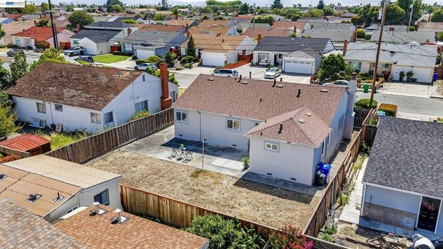 15344 Ruggles Street, San Leandro, CA 94579