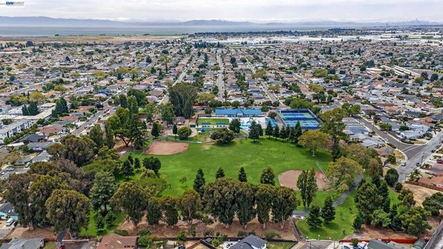 15344 Ruggles Street, San Leandro, CA 94579