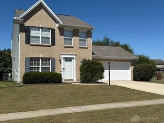 1805 Springwood Drive, Piqua, OH 45356