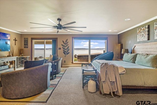 21437 Waterfront Drive, Chandler, TX 75758