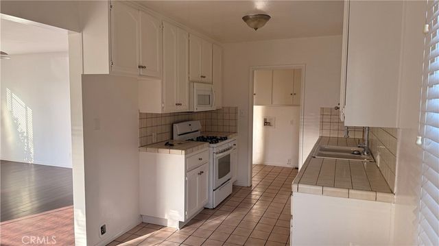 912 Frigate, Wilmington, CA 90744
