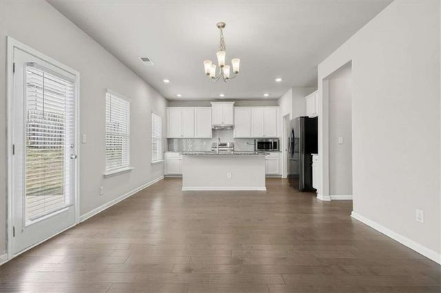 2265 Annes Lake Circle, Lithonia, GA 30058