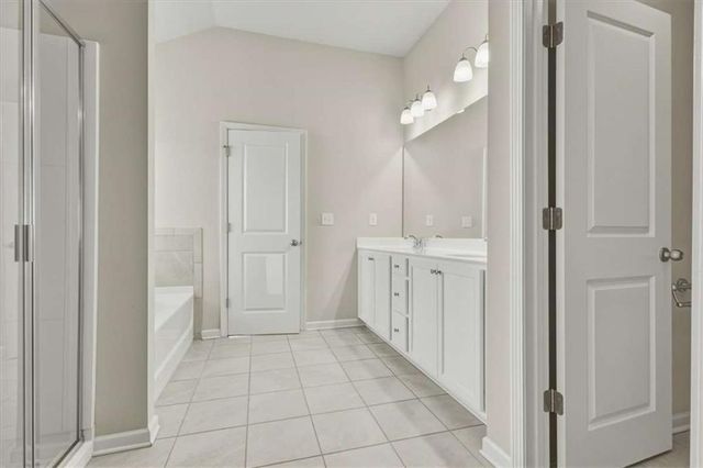 2265 Annes Lake Circle, Lithonia, GA 30058