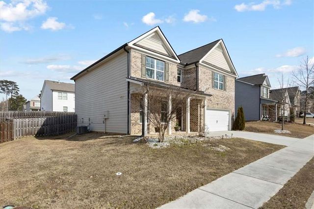 2265 Annes Lake Circle, Lithonia, GA 30058