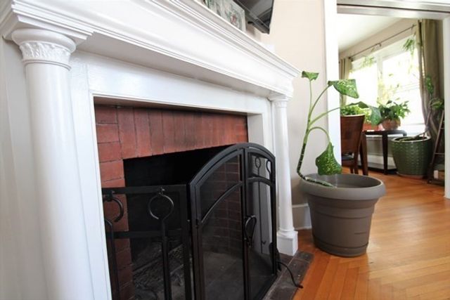 160 Washington St, New Bedford, MA 02740