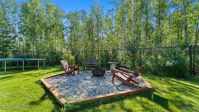 3480 W Birch Meadows Road, Wasilla, AK 99654