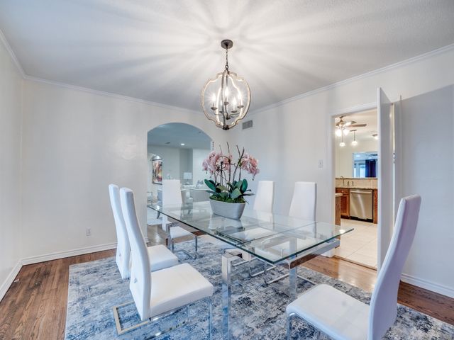 6106 Meadowcrest Drive, Dallas, TX 75230