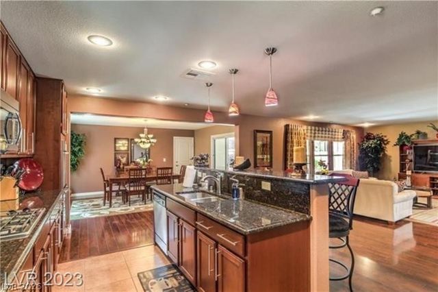 2081 Self Portrait Street, Henderson, NV 89044
