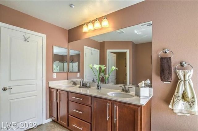 2081 Self Portrait Street, Henderson, NV 89044