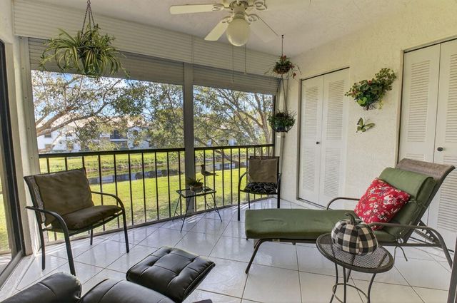 9716 Sills Drive E 201, Boynton Beach, FL 33437